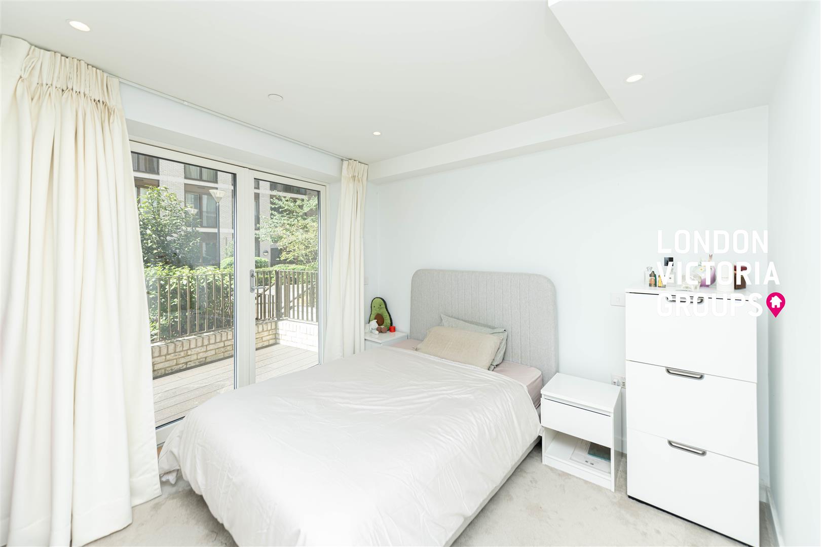 Phoenix Place, LONDON